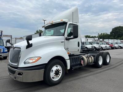 International LT625 Day Cab Truck - 450HP, 10 Speed Automatic