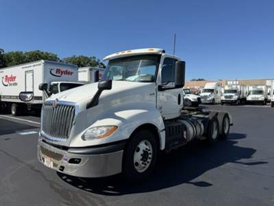 International LT625 Day Cab Truck - 400HP, 10 Speed Automatic