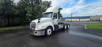 International LT625 Day Cab Truck - 400HP, 10 Speed Automatic