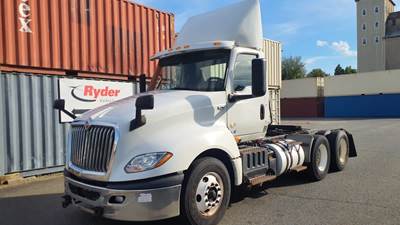 International LT625 Day Cab Truck - 450HP, 10 Speed Automatic