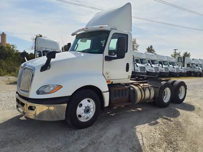 International LT625 Day Cab Truck - 400HP, 10 Speed Automatic