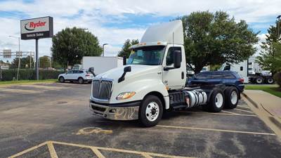 International LT625 Day Cab Truck - 450HP, 12 Speed Automatic