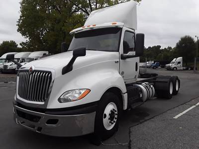 International LT625 Day Cab Truck - 400HP, 10 Speed Automatic