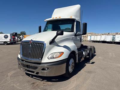 International LT625 Day Cab Truck - 400HP, 10 Speed Automatic