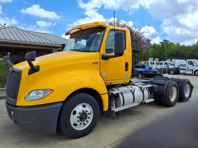 International LT625 Day Cab Truck - 400HP, 10 Speed Automatic