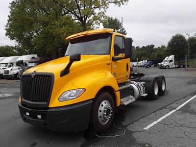 International LT625 Day Cab Truck - 400HP, 10 Speed Automatic