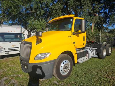 International LT625 Day Cab Truck - 400HP, 10 Speed Automatic