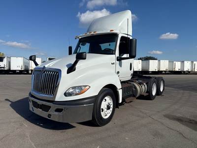 International LT625 Day Cab Truck - 400HP, 10 Speed Automatic