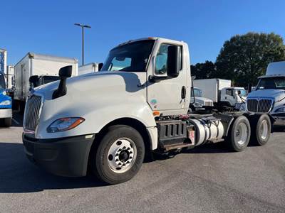 International LT625 Day Cab Truck - 400HP, 10 Speed Automatic