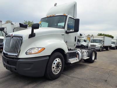 International LT625 DAYCAB S/A Single Axle Day Cab Truck - 400HP, 10 Speed Manual