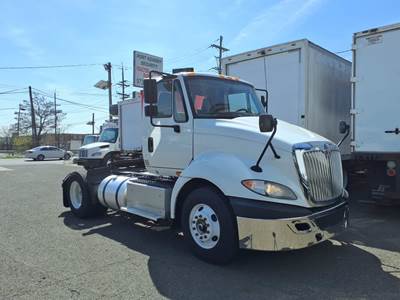 International ProStar Single Axle Day Cab Truck - 390HP, 10 Speed Automatic