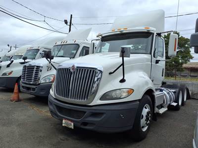 International ProStar Day Cab Truck - 400HP, 10 Speed Manual