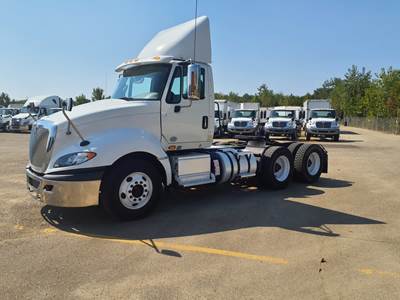 International ProStar Day Cab Truck - 400HP, 10 Speed Automatic