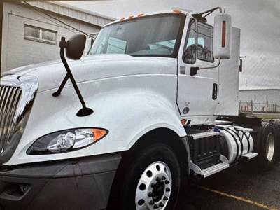International ProStar Day Cab Truck - 400HP, 10 Speed Automatic