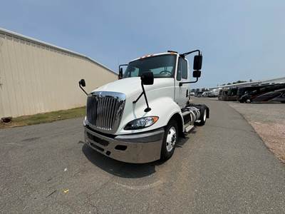 International ProStar Single Axle Day Cab Truck - 390HP, 10 Speed Automatic