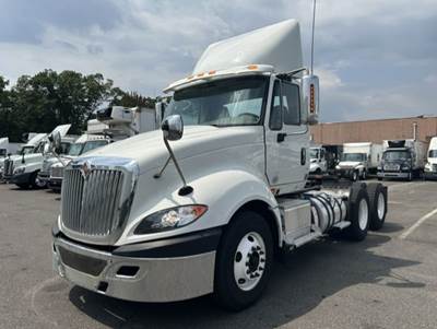 International ProStar Day Cab Truck - 400HP, 10 Speed Manual