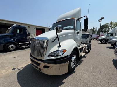 International ProStar Single Axle Day Cab Truck - 390HP, 10 Speed Automatic