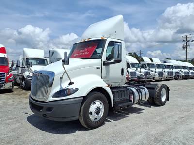 International RH613 Single Axle Day Cab Truck - 410HP, 10 Speed Automatic