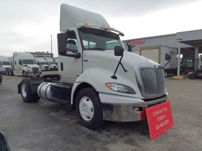International RH613 Single Axle Day Cab Truck - 410HP, 10 Speed Automatic