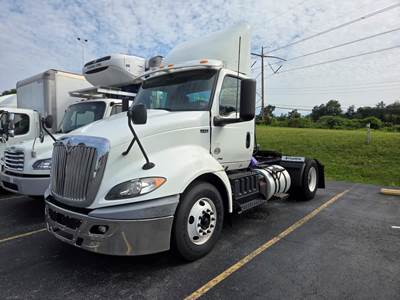 International RH613 Single Axle Day Cab Truck - 410HP, 10 Speed Automatic