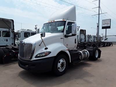 International RH613 Single Axle Day Cab Truck - 410HP, 10 Speed Automatic
