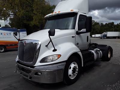 International RH613 Single Axle Day Cab Truck - 410HP, 10 Speed Automatic