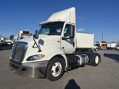 International RH613 Single Axle Day Cab Truck - 410HP, 10 Speed Automatic