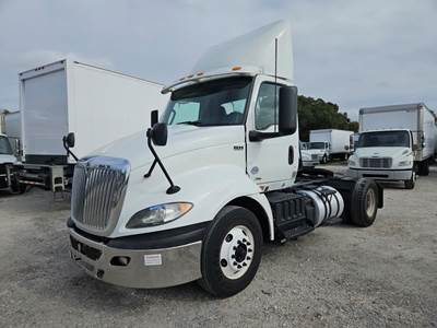 International RH613 Single Axle Day Cab Truck - 410HP, 10 Speed Automatic