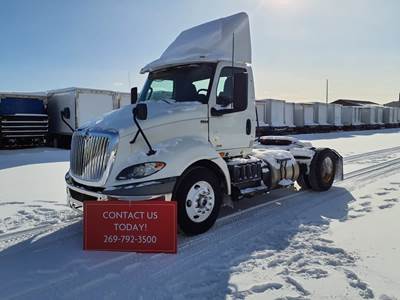 International RH613 Single Axle Day Cab Truck - 410HP, 10 Speed Automatic