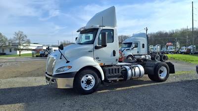 International RH613 Single Axle Day Cab Truck - 410HP, 10 Speed Automatic
