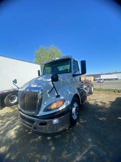 International RH613 Single Axle Day Cab Truck - 410HP, 10 Speed Automatic