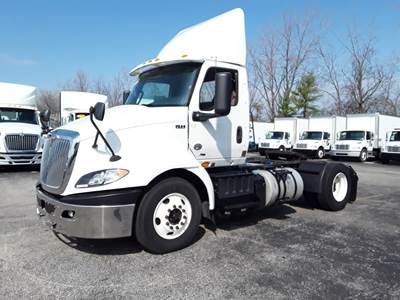International RH613 Single Axle Day Cab Truck - 410HP, 10 Speed Automatic