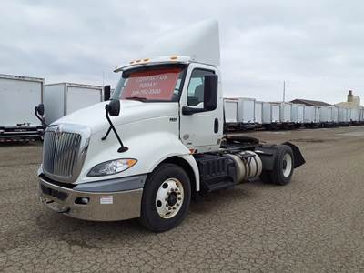 International RH613 Single Axle Day Cab Truck - 410HP, 10 Speed Automatic