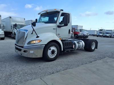 International RH613 Single Axle Day Cab Truck - 410HP, 10 Speed Automatic