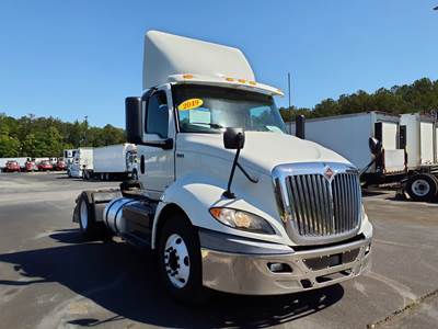 International RH613 Single Axle Day Cab Truck - 410HP, 10 Speed Automatic