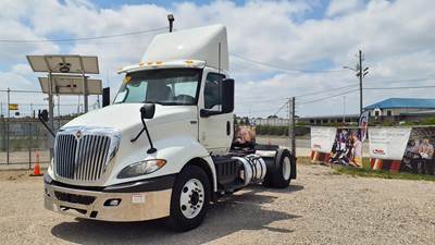 International RH613 Single Axle Day Cab Truck - 430HP, 12 Speed Automatic