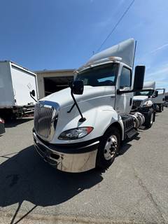 International RH613 Single Axle Day Cab Truck - 410HP, 10 Speed Automatic