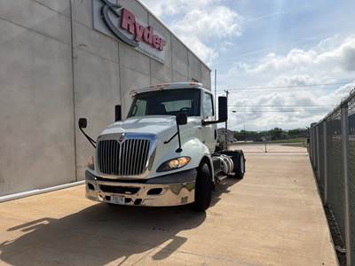 International RH613 Single Axle Day Cab Truck - 410HP, 10 Speed Automatic