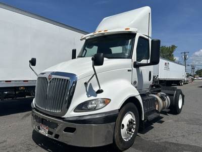 International RH613 Single Axle Day Cab Truck - 430HP, 12 Speed Automatic