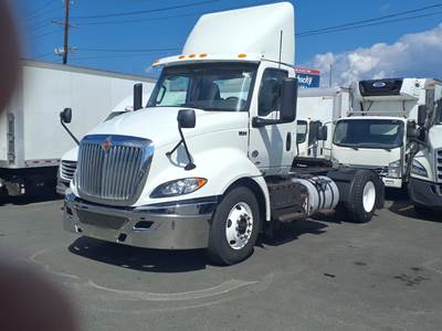 International RH613 Single Axle Day Cab Truck - 410HP, 16 Speed Automatic