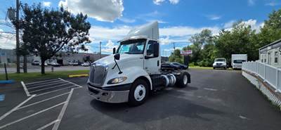 International RH613 Single Axle Day Cab Truck - 410HP, 10 Speed Automatic