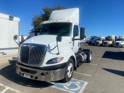 International RH613 Single Axle Day Cab Truck - 410HP, 10 Speed Automatic