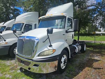 International RH613 Single Axle Day Cab Truck - 430HP, 12 Speed Automatic