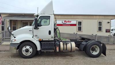 International RH613 Single Axle Day Cab Truck - 410HP, 10 Speed Automatic