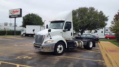 International RH613 Single Axle Day Cab Truck - 410HP, 10 Speed Automatic
