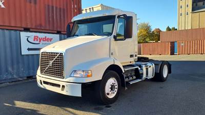 Volvo VNM42T Single Axle Day Cab Truck - 405HP, 12 Speed Automatic