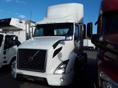 Volvo VNR42T 300 Single Axle Day Cab Truck - 405HP, 12 Speed Automatic