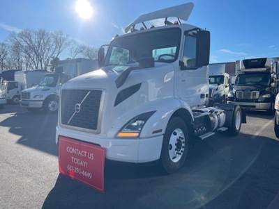 Volvo VNR42T 300 Single Axle Day Cab Truck - 385HP, 12 Speed Automatic