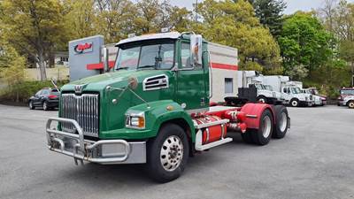 Westmor Industries 4700SB Day Cab Truck - 505HP, 18 Speed Automatic