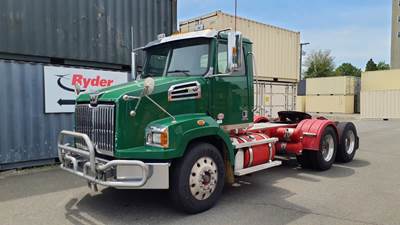 Westmor Industries 4700SB Day Cab Truck - 505HP, 18 Speed Automatic
